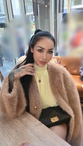 Foto von Isabella Top AV
