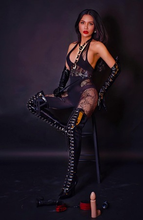 TS Yumi, Berlin Wedding