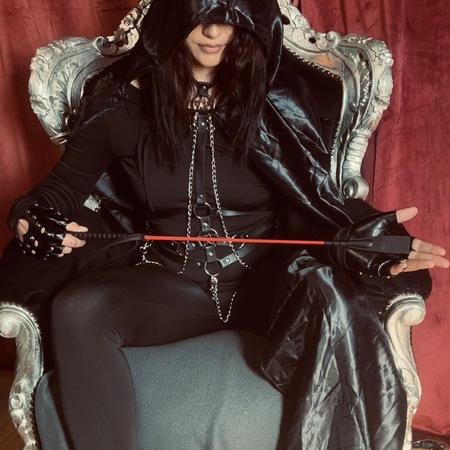 Maya Dominant, Zwickau