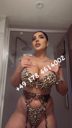 Jasmine Party Girl (18+), Düsseldorf