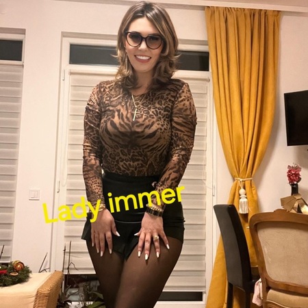 ALICIA - roter Diamant, Hannover