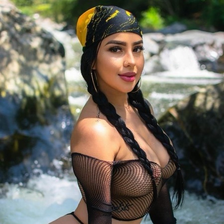 Foto von Kiara GANZ NEU!