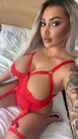 Neue Nummer - LATEX L*TSCH L*DER VALENTINA, Düsseldorf