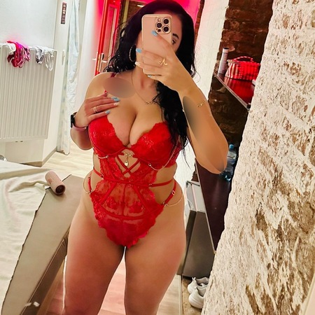 Nadya - Escort!