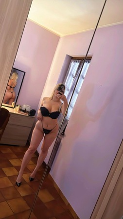 Asia GANZ NEU!!!, Halle (Saale)