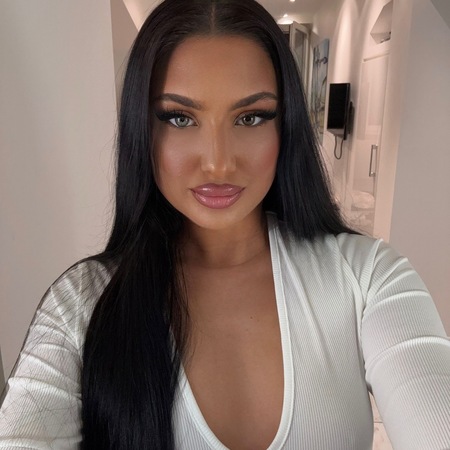 Natürliche Schönheit SHIRIN 18 Jahre 100% echt