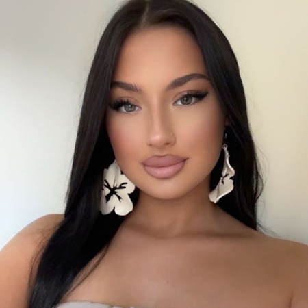 <img src="https://static.ladies-cdn.de/ladies/images/static-cdn/ladies-stars/img/ladies-stars-logo-icon.svg" class="starsContentIcon" />Shirin - 18 jährige Maus NEU in Frankfurt, Frankfurt am Main
