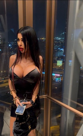 Selena Black, Düsseldorf