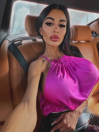 Selena Black, Düsseldorf