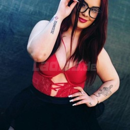 Sarah curvy Frau Best Gi*liend service, Mönchengladbach