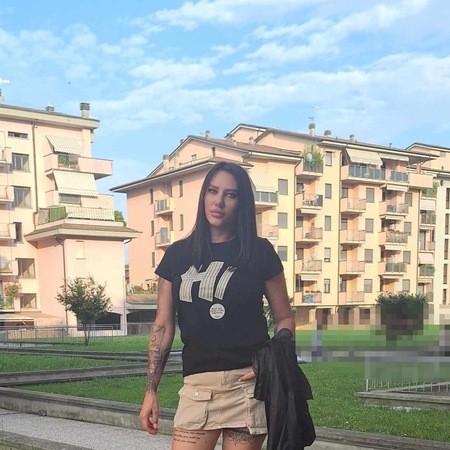 Pamela ganz Privat a. H+H, Halle (Saale)