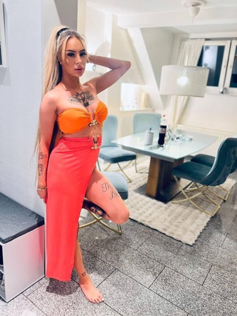 Deutsche MIRA Skinni und vers*ut NEU NEU, Oberhausen