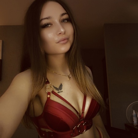 Tessa Party, Hanau