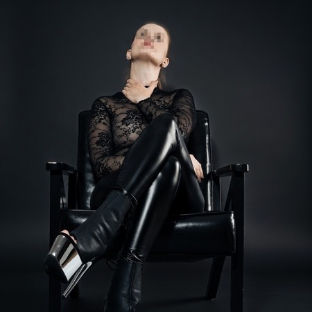 Domina Vira van Dyk, Bremen