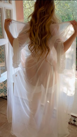 jetzt mit 3 NEUEN GIRLS (18+) - Iris Massagestudio -, Offenbach