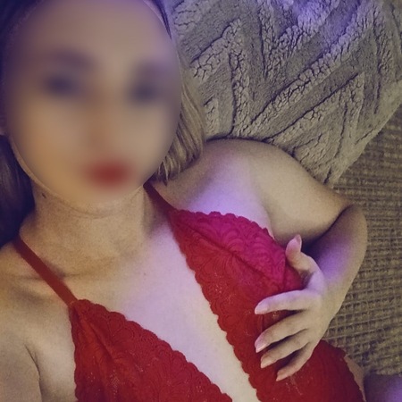 Delia Brandneu, Wiesbaden