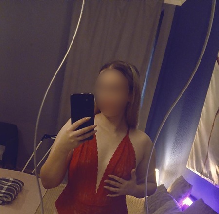 Delia Brandneu, Wiesbaden