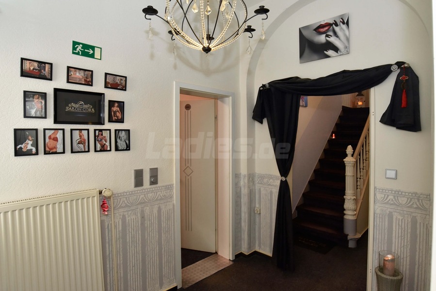 Foto von Willkommen im Salon Cora