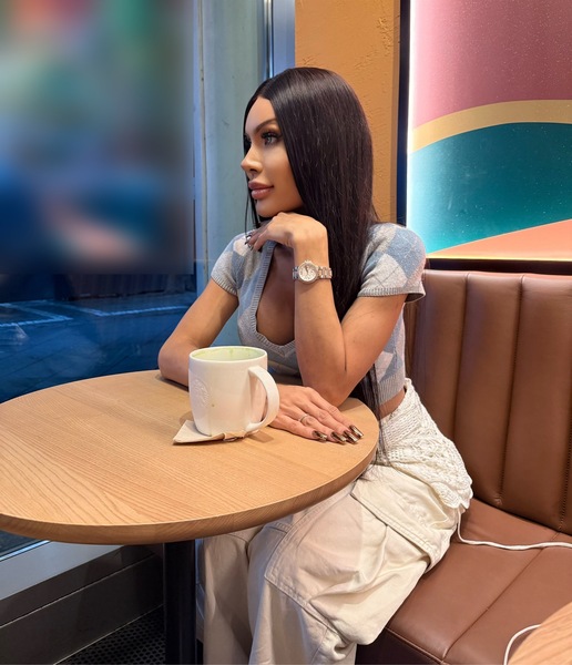 Foto von Neu Tel.Nr.! TS Chilli Brown 100% Bild