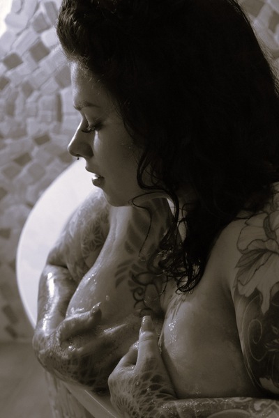 Foto von Nelly AV L*der - am 15.02 wieder aktiv