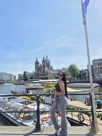 Angela, Köln