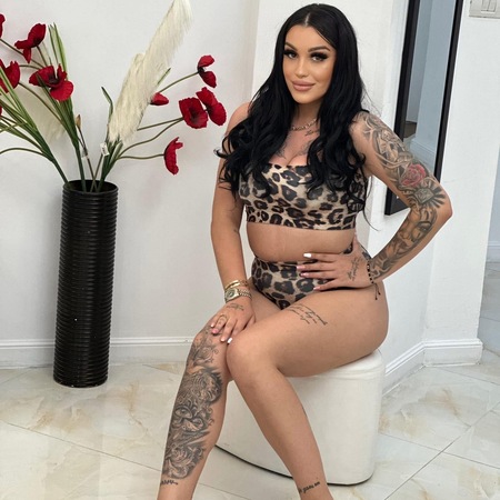 Amy Top Escort, Balingen