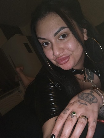Herrin Natascha - auch Online Videos, Germering