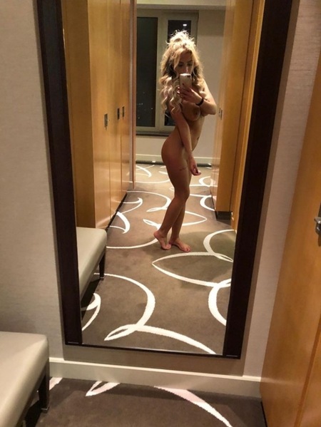 Foto von dt. Partymaus Louisa über Whatts app erreichbar!