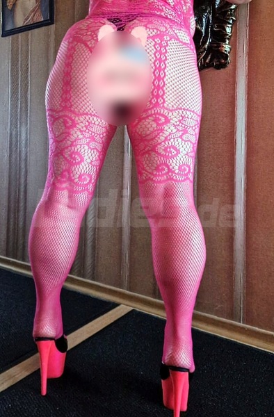 Foto von Mia XXL Bu*en Span/BV
