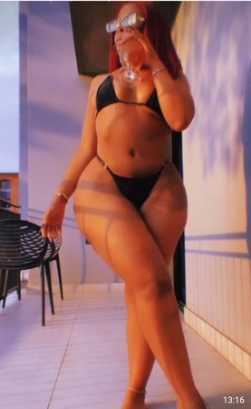 Anais aus Panama - AV Königin!, Homburg