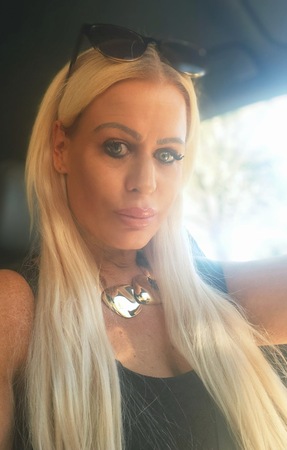 German Emily Queen ZK, Hamburg