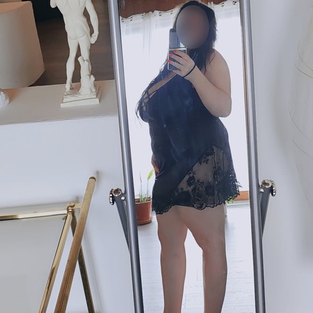 Sarah B*****B Königin NEU*