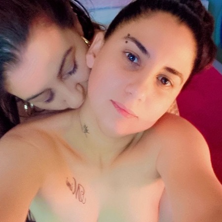 DUO Asya & Suzan -Lesbisch Dominant