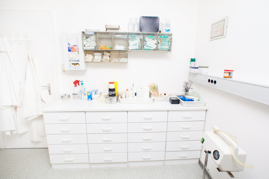 Foto von HERZLICH WILLKOMMEN IN DER VILLA TBZ! Bizarrstudio