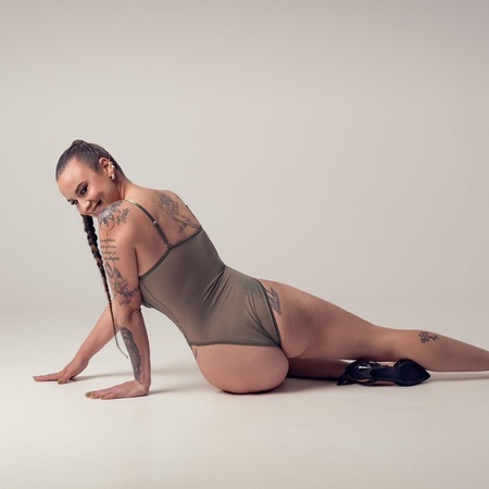 Luna im Palais 6, Rosbach vor der Höhe