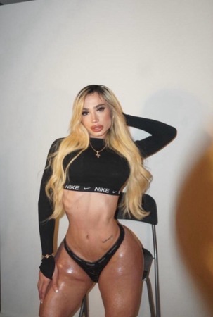 Victoria Vega, Hamburg