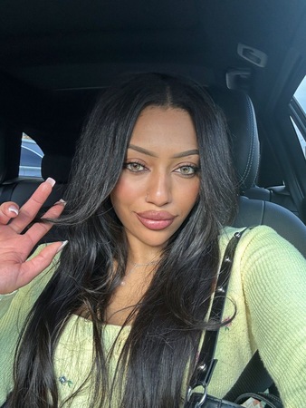 Nastasya, Düsseldorf