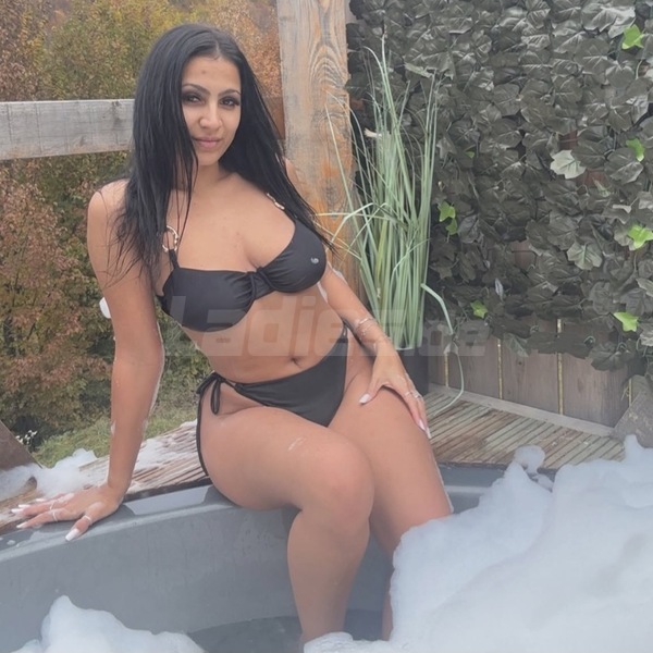 Larisa