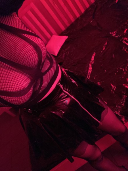 Foto von Julia little devil