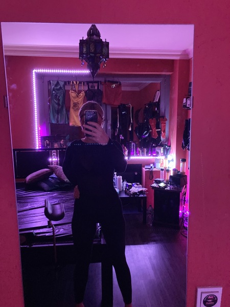 Foto von Julia little devil