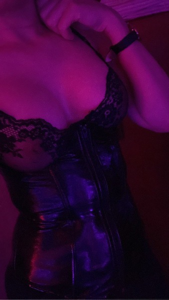 Foto von Julia little devil