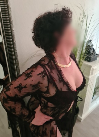 EDEM TANTRA-MASSAGESTUDIO NEUE ADRESSE, Siegen