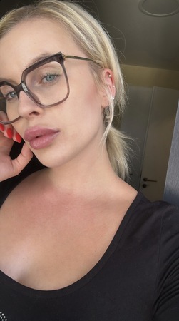 Nora, Frankfurt am Main