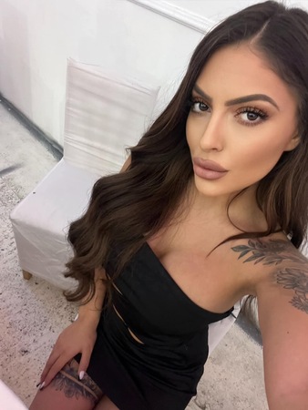 Erika - BRANDNEU, Emden