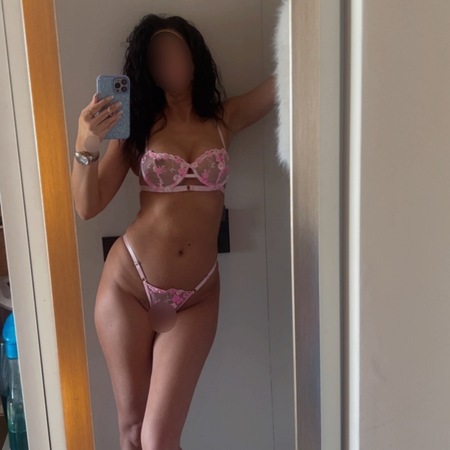 Joy aus Deutschland, Stuttgart