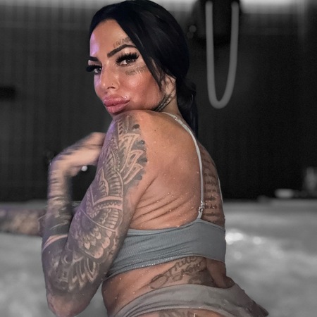 MISTRESS ICY – DOMINANZ MIT STIL, Köln