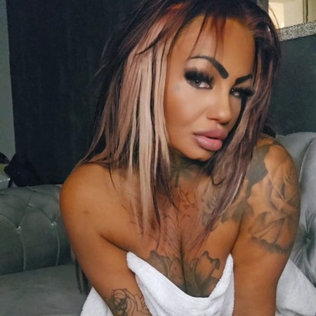 Alev DT Queen, Köln