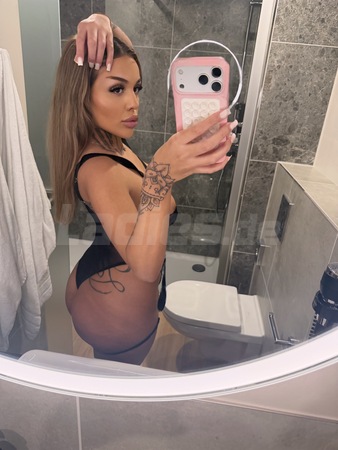 Deutsche Vera (Partys 18+ & GF6), Karlsruhe
