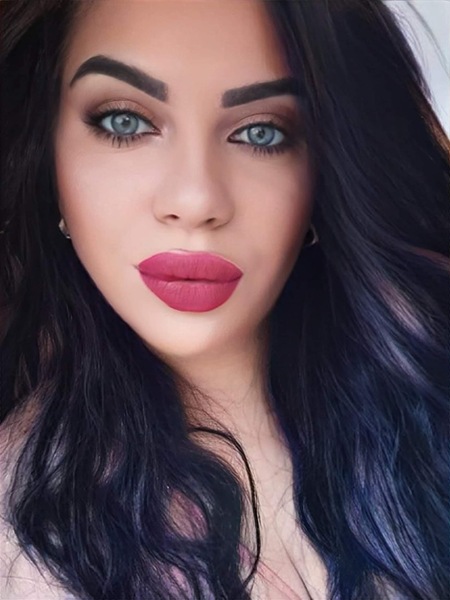 Foto von Amira zum 1. Mal da