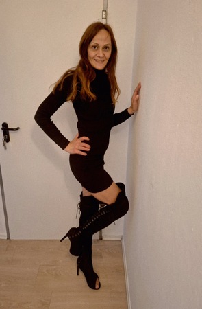 Escort Elisa - Echt, reife skinny, LadiesSTARS